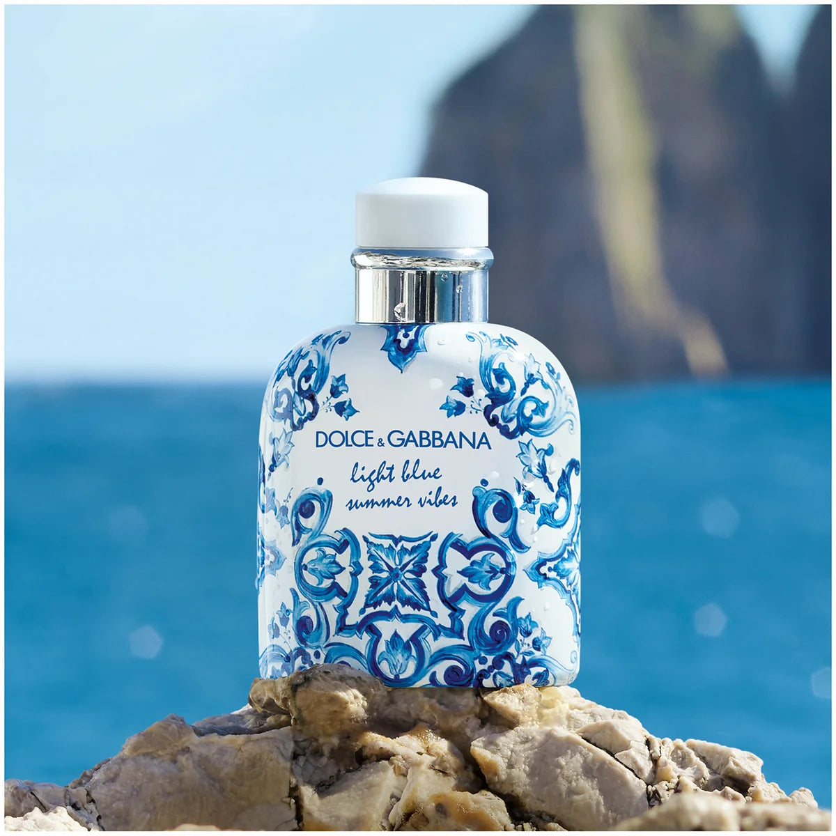 Dolce & Gabbana Light Blue: Summer Vibes